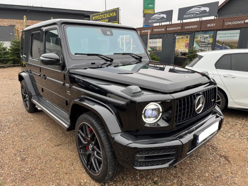 MERCEDES-BENZ AMG G63 BLACK