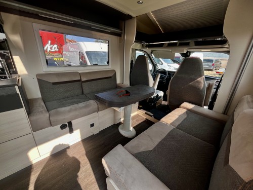 FORD CHAUSSON 720 TITANIUM offer photo