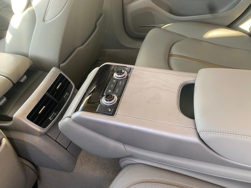 AUDI A8 offer photo