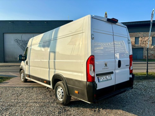 PEUGEOT BOXER offer photo