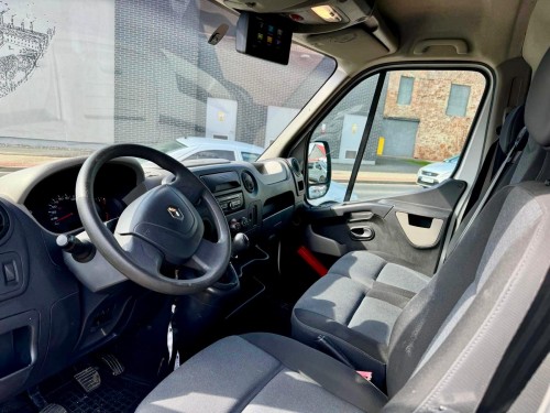 RENAULT MASTER offer photo