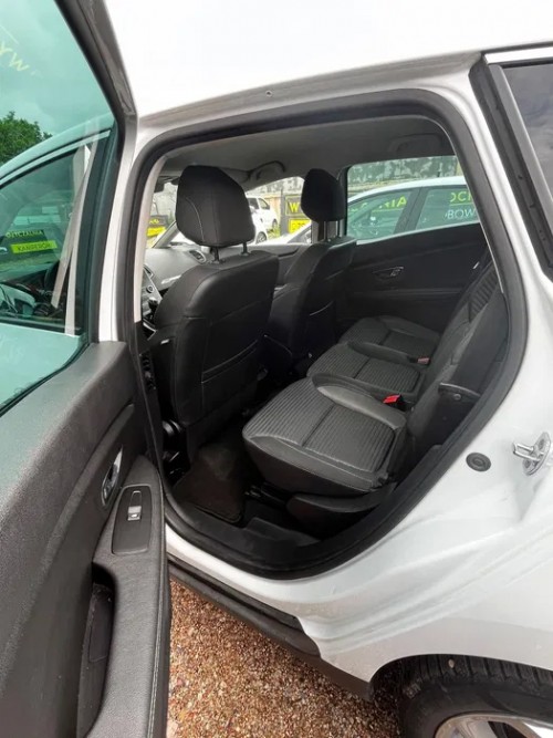 RENAULT SCENIC offer photo