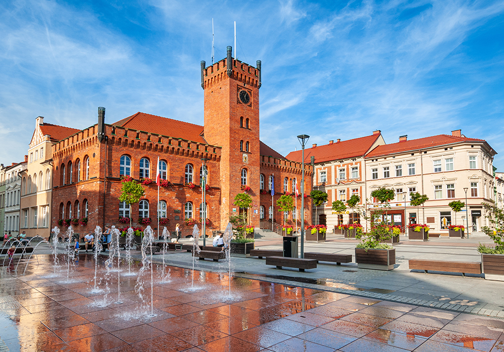 wynajem-samochodow-busow-i-kamperow-w-szczecinku---komfort-i-niezaleznosc-podrozy