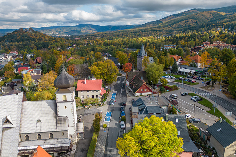 najlepsze-trasy-w-polsce-na-jednodniowa-wycieczke-wynajetym-samochodem